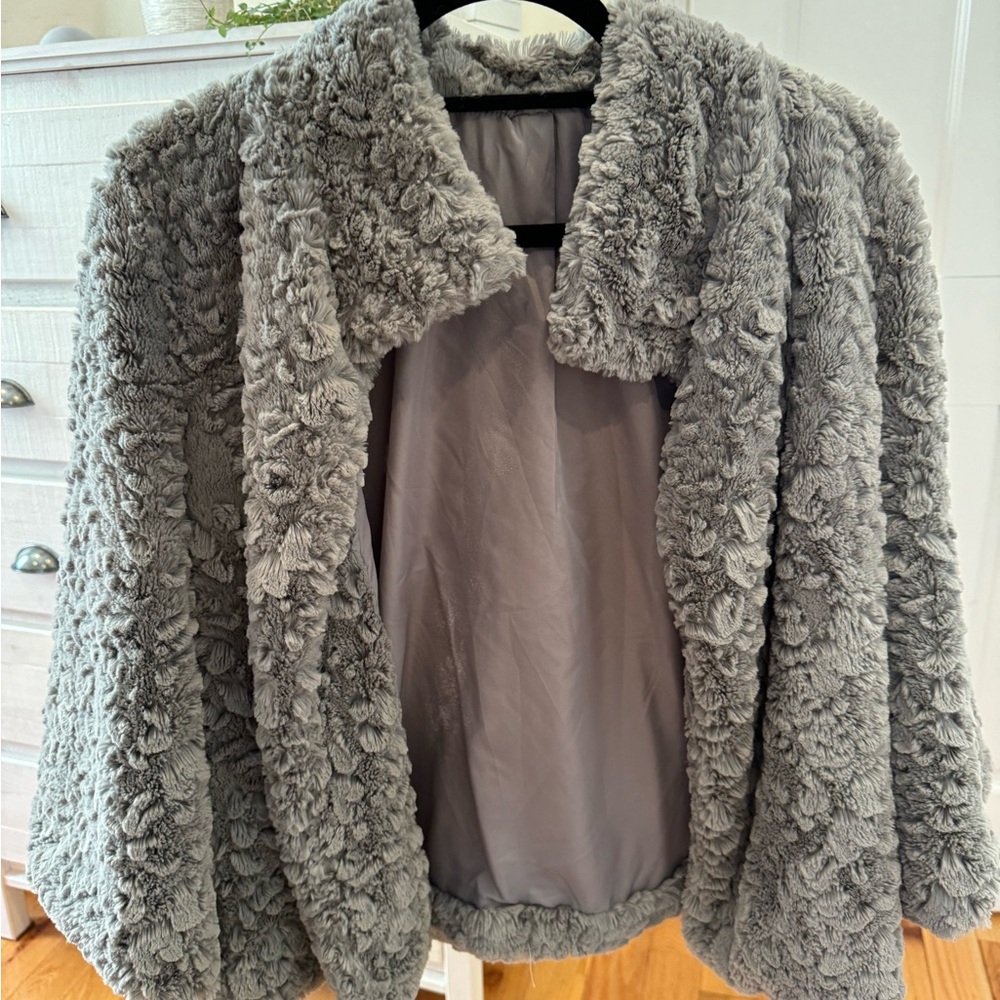 Luxury Gray Faux Fur Teddy - Jayley Collection